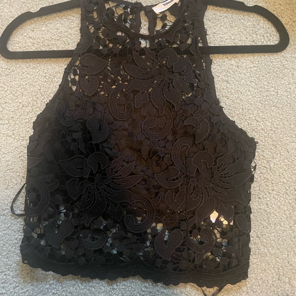 LF Rumor Boutique Crop Top - size S